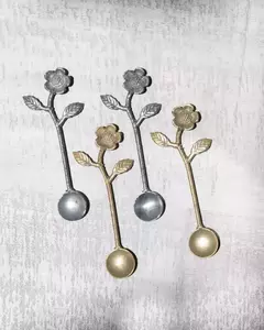 CUCHARA DAISY DORADO (WANAMA HOME) en internet