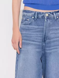 JEANS GWEN (JAZMIN CHEBAR) en internet