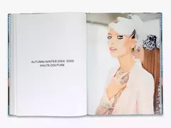 LIBRO "KARL LAGERFELD UNSEEN: The Chanel Years" - SHE