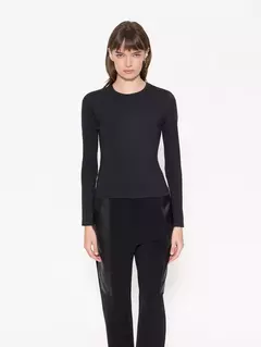 REMERA YOUNG (JAZMIN CHEBAR) - comprar online