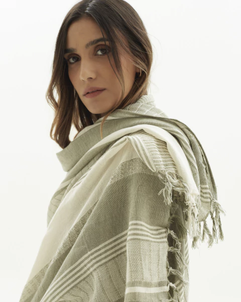 MANTON AGUADA (MANOS ANDINAS) - comprar online