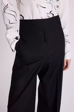 PANTALON TIMOR (MARIA CHER) en internet