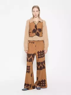 PANTALON AMANDA (JAZMIN CHEBAR) en internet
