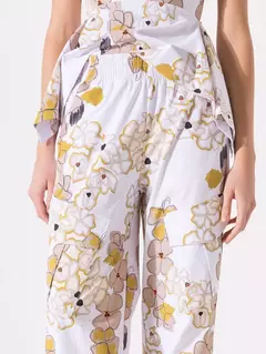 PANTALON CARRIE (JAZMIN CHEBAR) en internet
