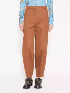 PANTALON LOLA (JAZMIN CHEBAR) en internet