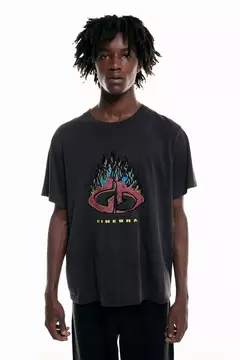 REMERA FIRE (GINEBRA HOMBRE) en internet