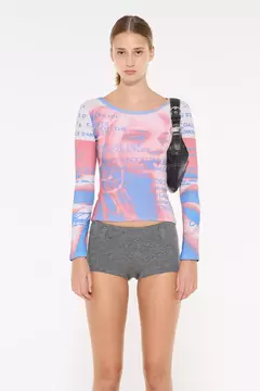 REMERA ML COLLAGE (AY NOT DEAD) en internet