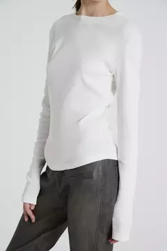 REMERA ML DESPINA (MARIA CHER) en internet