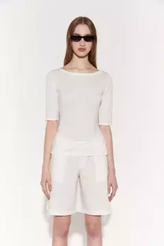 Imagen de REMERA MM SHEER (AY NOT DEAD)