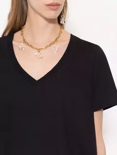 REMERA TAYLOR (JAZMIN CHEBAR) - comprar online