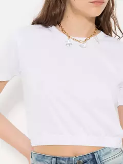 REMERA VERA (JAZMIN CHEBAR) en internet