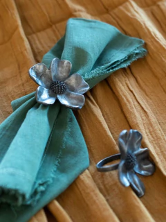 SERVILLETEROS ANEMONA X 2 PLATA (PETITE AFFAIRE) - SHE