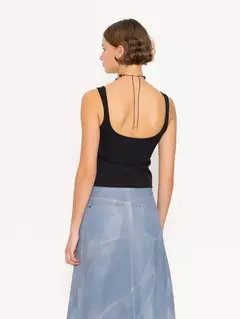TOP VERONA (JAZMIN CHEBAR) en internet