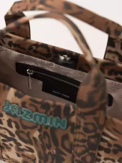 Imagen de TOTE ANIMAL SMALL (JAZMIN CHEBAR)