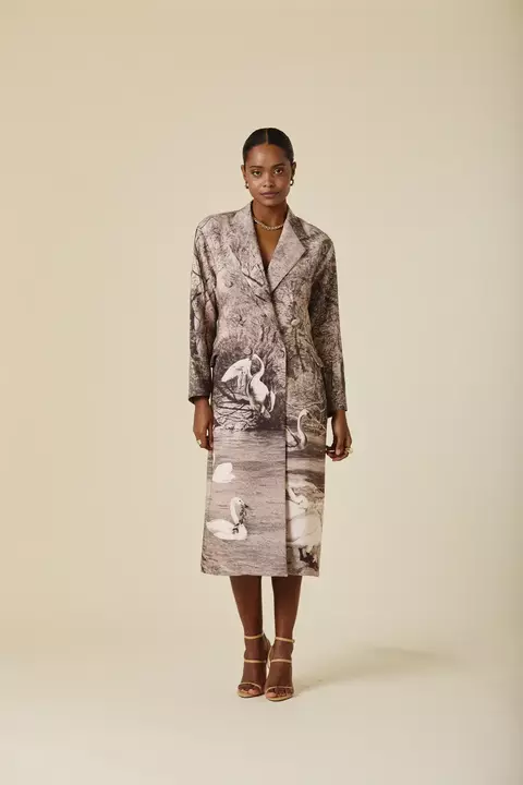 TRENCH CISNE ESTAMPADO (NATALIA ANTOLIN) - comprar online