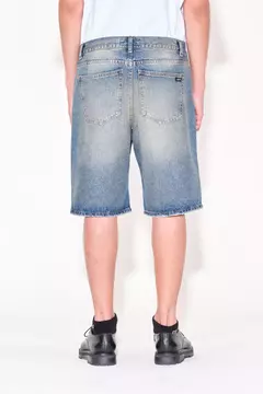 U SHORT LOOSE OILED BLUE (AY NOT DEAD) - comprar online