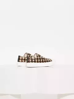 ZAPATILLA ANTONIA LOW (JAZMIN CHEBAR) - She Tendencias