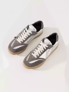 Imagen de ZAPATILLA JAZY (JAZMIN CHEBAR)