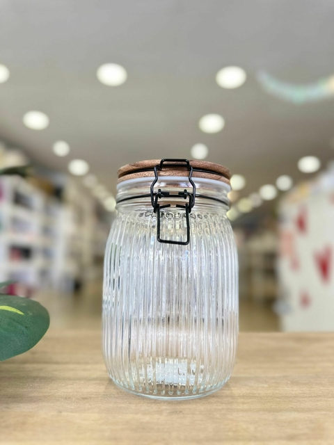 Frasco hermético con rayas de vidrio y acacia MISHKA 1000ml - comprar online
