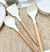 Utensilios de silicona Cream con mango de madera MISHKA - tienda online