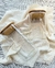 Frasco rectangular de vidrio y acacia MISHKA - comprar online