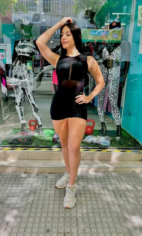 ENTERIZO TEXTURIZADA CON TUL CANDELA CORTO