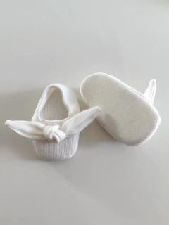 Alpargata Laço Ponta Off White na internet