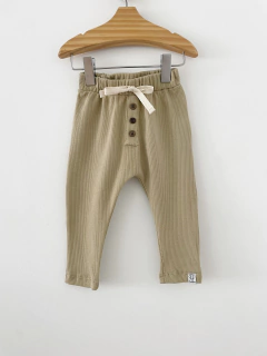 Calça Canelada Botões Saara