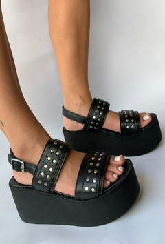 ISABELLA NIQUEL - comprar online