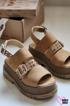 MALVINA CAMEL - Marlashoes