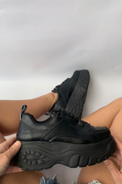 ZAPAS LALI BLACK en internet