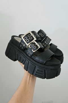 CINTY BLACK