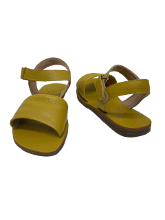 Sandália em Couro Amarelo Zimba Ref 1232534 na internet