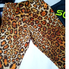 CALZA ANIMAL PRINT "NEPAL" en internet