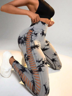 CALZA SEAMLESS Y FRUNCE - "BATIK WHITE ESPARTANA"
