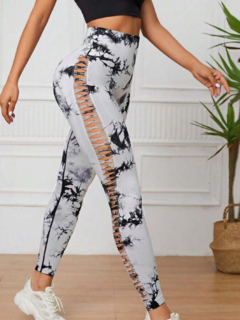 CALZA SEAMLESS Y FRUNCE - "BATIK WHITE ESPARTANA" - SUNFIT Sportswear