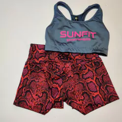 SHORT CORTE V "REPTIL RED"
