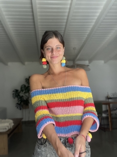 Remera Trini tejida ( conjunto con aros) en internet