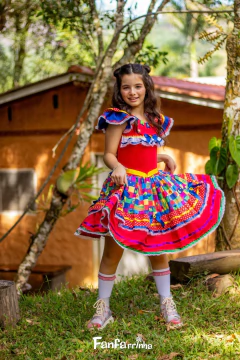 Vestido Bandeirinha Vermelho – Alegria e Tradição em Cada Detalhe - loja online
