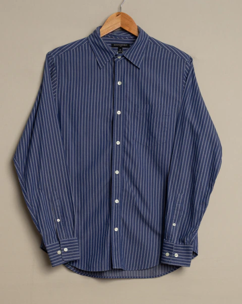 Camisa listrada banana republic