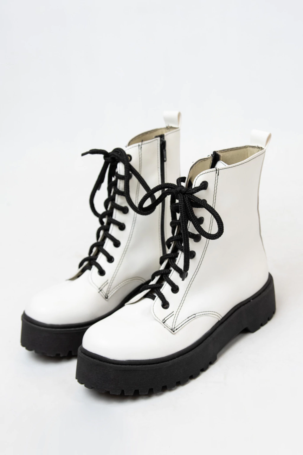 Borcegos con cordones