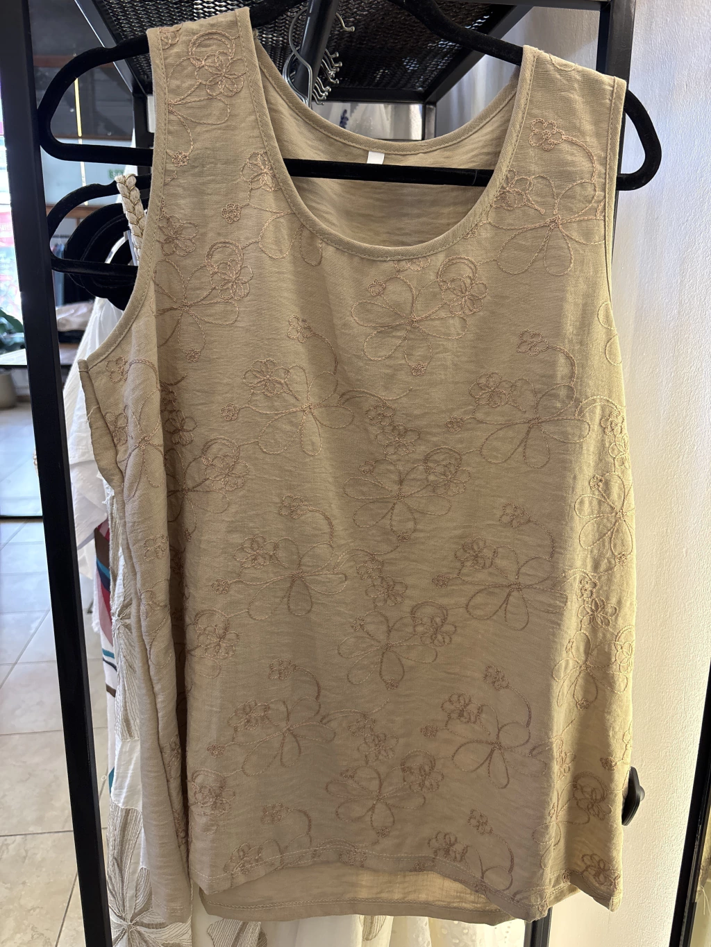 Musculosa Coty
