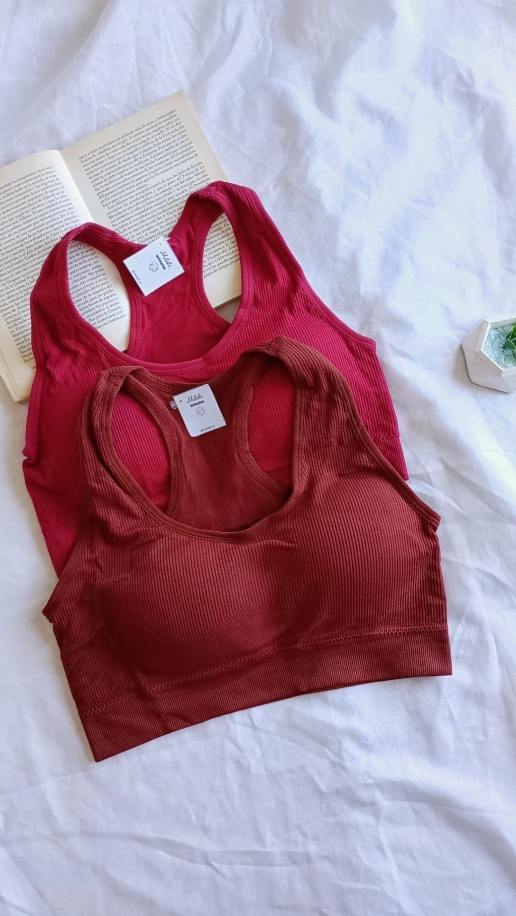 |IMPORTADO| LINEA COMFY - LENNA TOP DEPORTIVO