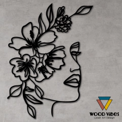 Painel Rosto Floral na internet