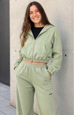 CAMPERA MANGA ABULLONADA FRISA - comprar online