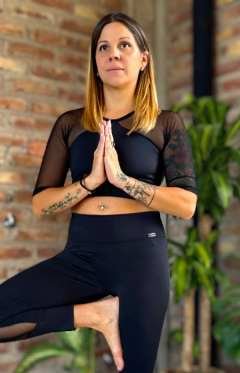 TOP MANGA 3/4 TUL NEGRO - Cambre