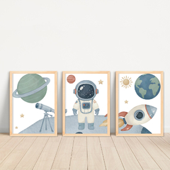 KIT 3 QUADROS GALÁXIA ASTRONAUTA NA LUA - La Artes Quadros e Decor