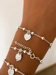 Pulsera bolitas y corazón tiffan en internet