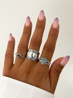 Anillo tipo bali en internet