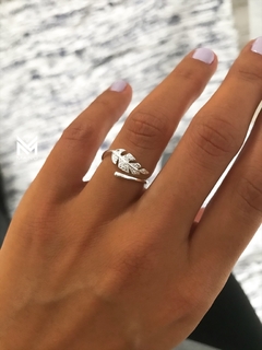 Anillo hojita